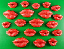 20 x Edible 3D 25mm Mixed Size Lips icing toppers, cake cupcakes decorations T050